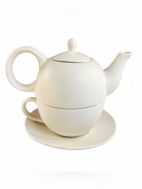 English Tea Store Amsterdam Stackable Tea for One Set Minimalist Matte White
